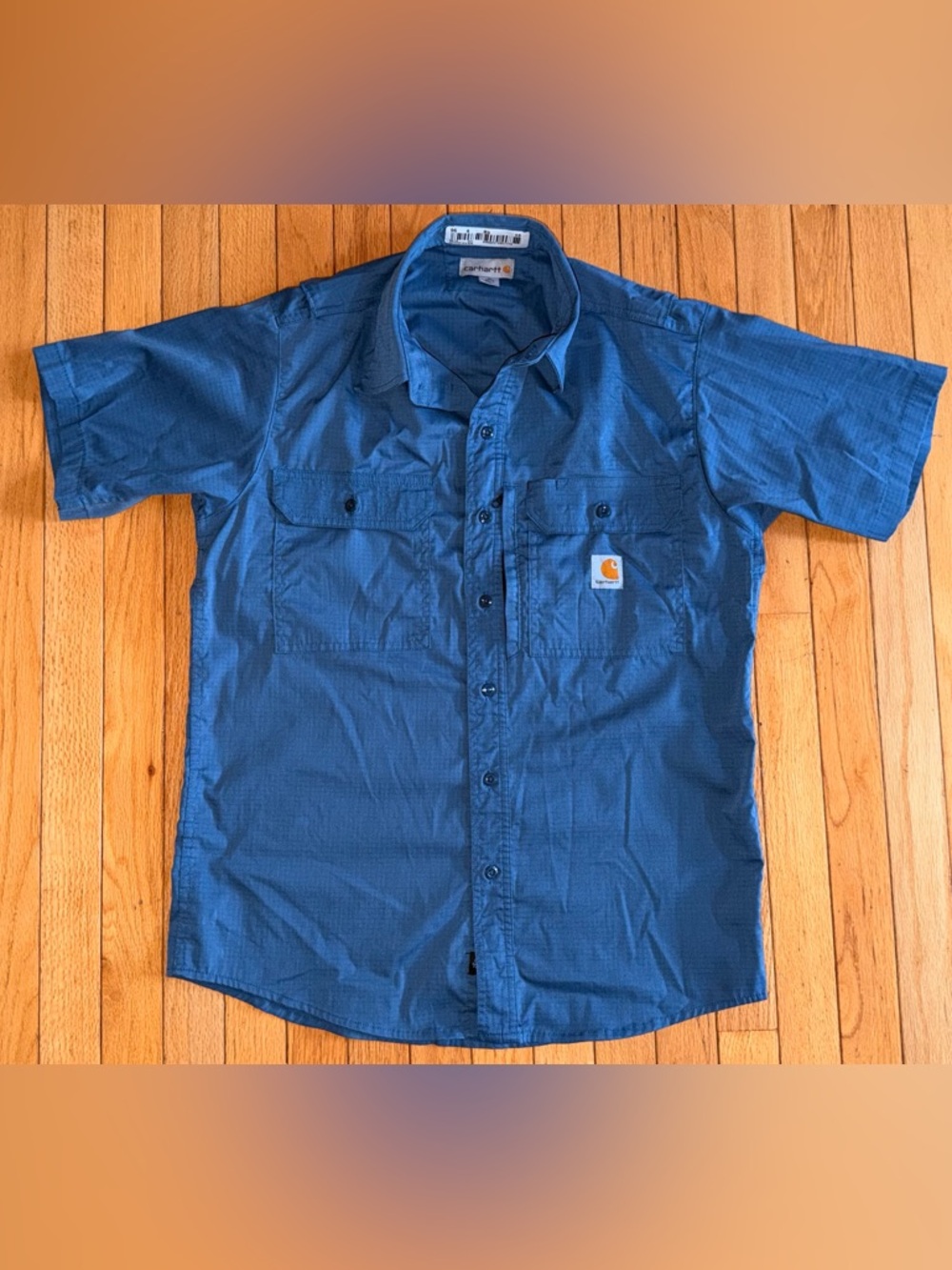 Men’s size medium Carhartt blue short sleeve button down rip stop work shirt